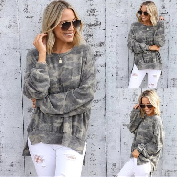 Sweaters - SALE❣camouflage Hi-Lo split sides to
